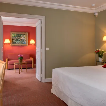 Le Littré Hotel 4*