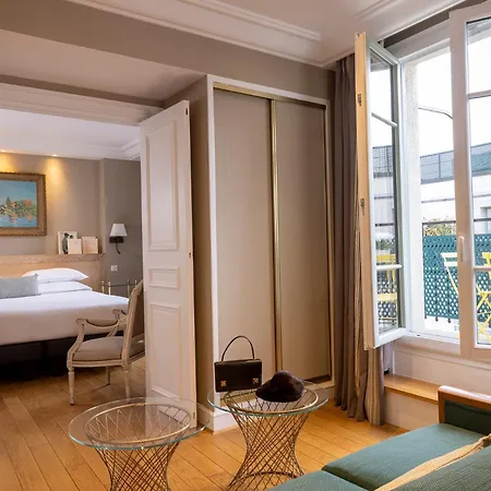 Le Littré Hotel