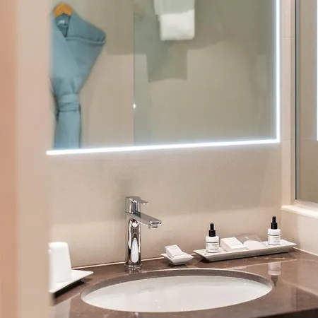 Hotel Le Littré Parigi