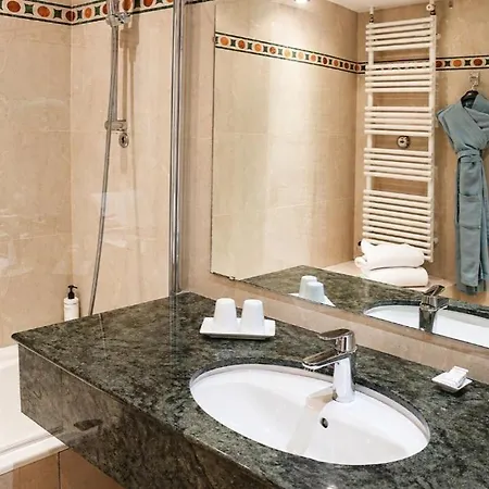 Le Littré 4* Parigi