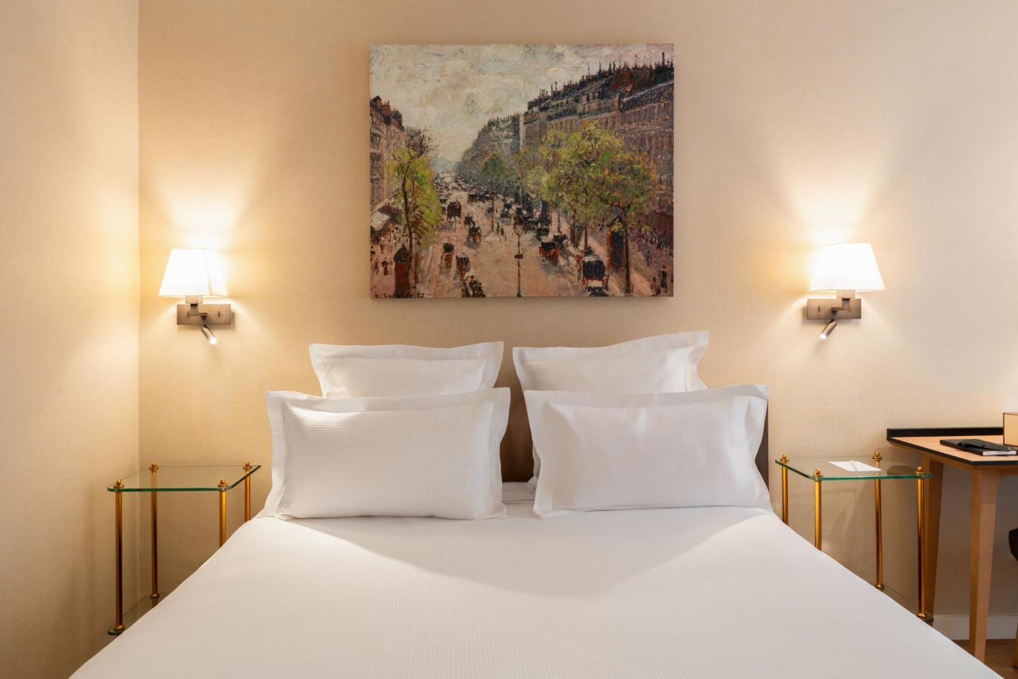 Le Littre Hotel