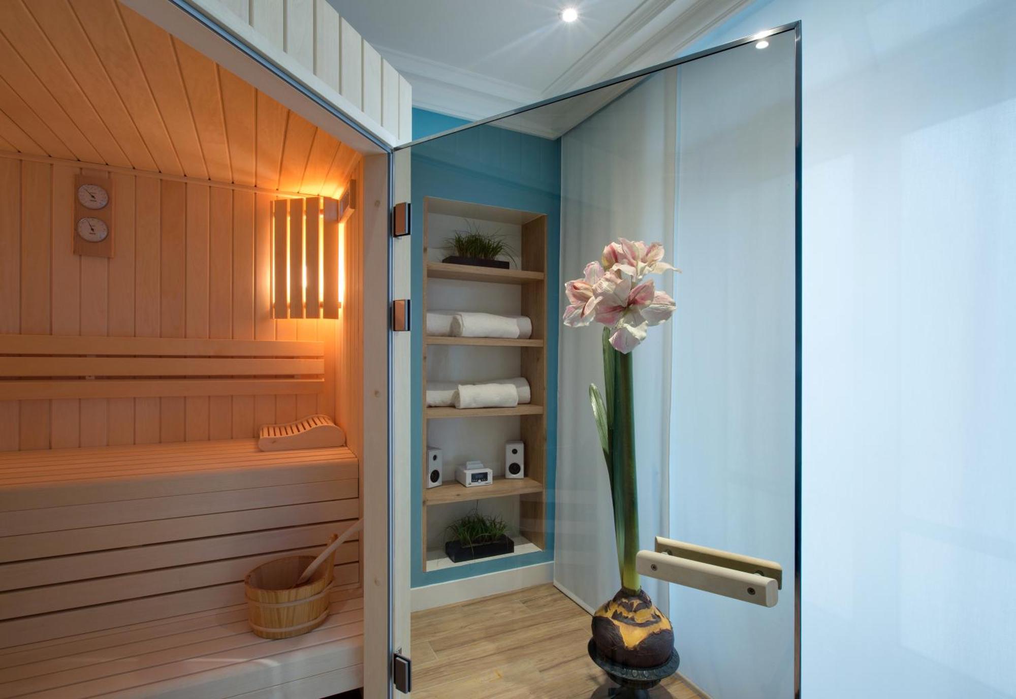 Le Littre Hotel Paris